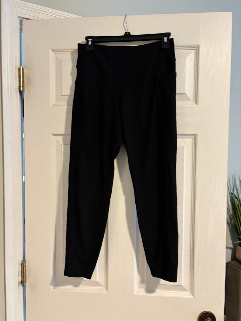 Old Navy Black High-Rise Leggings